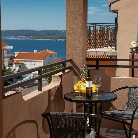 Ananas Apartments Crikvenica Bagian luar foto