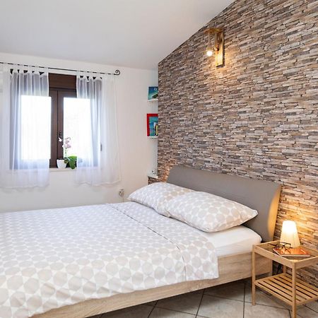 Ananas Apartments Crikvenica Bagian luar foto